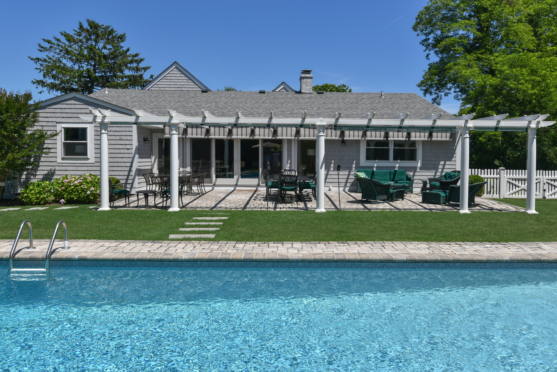 37 Lamb Ave, Quogue, NY 11959 (Sold NYStateMLS Listing 10895629)