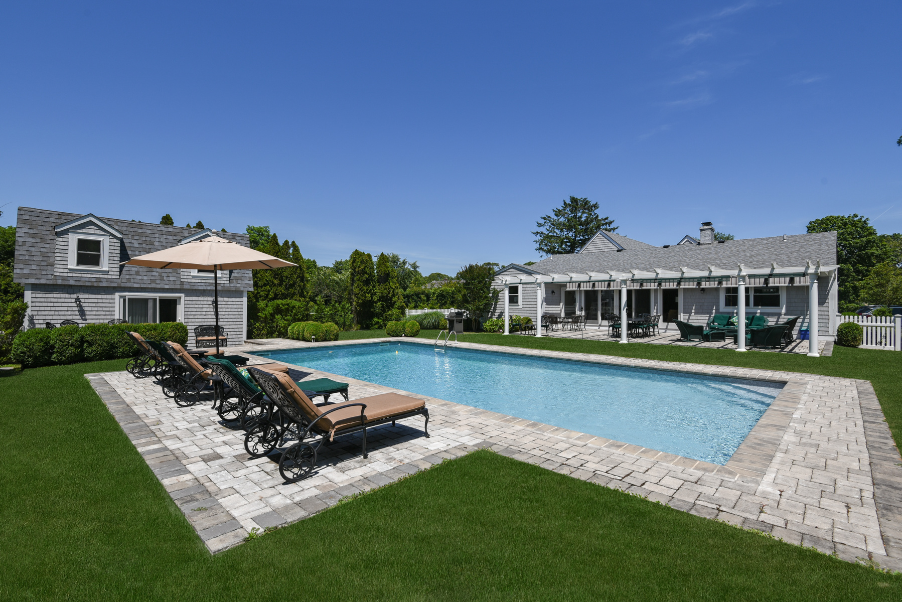 37 Lamb Ave, Quogue, NY 11959 (Sold NYStateMLS Listing 10895629)